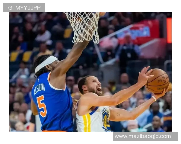 尼克斯与勇士精彩对决直播全程回顾与赛后分析