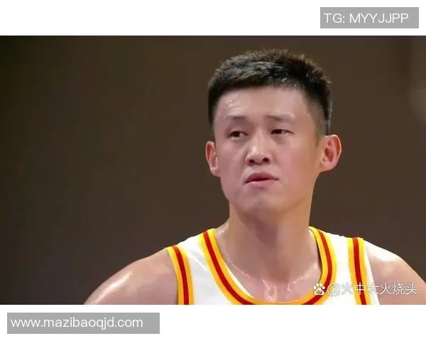 周鹏：从篮球场上的拼搏者到生活中的坚韧榜样，见证奋斗与成长的传奇之路